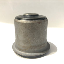 Cargar imagen en el visor de la galería, Buje meseta sup WK XK