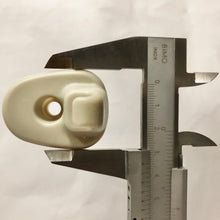 Cargar imagen en el visor de la galería, Clip gancho tapasol techo KK PM #generico