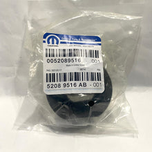 Cargar imagen en el visor de la galería, Buje diferencial delantero WK XK #516ab