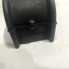 Cargar imagen en el visor de la galería, Goma barra estabilizadora KJ KK tra #391ac