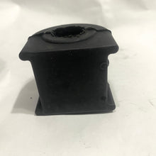 Cargar imagen en el visor de la galería, Goma barra estabilizadora KJ KK tra #391ac