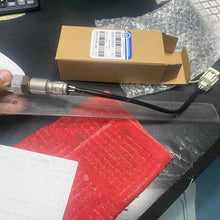 Cargar imagen en el visor de la galería, Sensor oxigeno WJ WK 8 bujias G4 #180aa