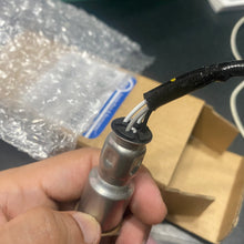 Cargar imagen en el visor de la galería, Sensor oxigeno WJ WK 8 bujias G4 #180aa