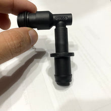 Cargar imagen en el visor de la galería, Valvula pcv carter 3.7 4.7 KJ WJ WK 8b