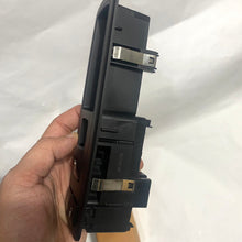 Cargar imagen en el visor de la galería, Mando elevavidrios copiloto 8 pines 0 auto KK G4 #540ab