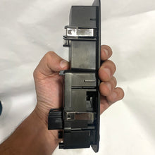 Cargar imagen en el visor de la galería, Mando elevavidrios copiloto 6 pines 1 auto KK G4 #544ag