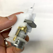 Cargar imagen en el visor de la galería, Vastago interruptor encendido suichera TJ XJ KJ WJ #492ac