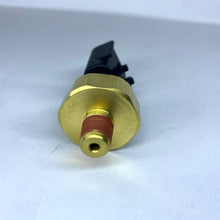 Cargar imagen en el visor de la galería, Valvula presion aceite KJ KK WK XK G4 3 pin #062ab