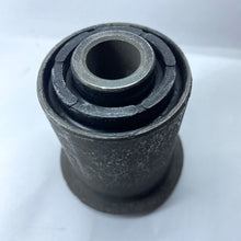 Cargar imagen en el visor de la galería, Buje meseta inf WK XK (amortiguador) #632ac