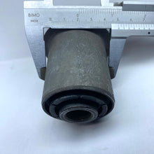Cargar imagen en el visor de la galería, Buje meseta inf WK XK (amortiguador) #632ac