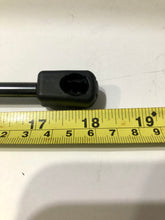 Cargar imagen en el visor de la galería, Gato ventana maleta KK #050ab