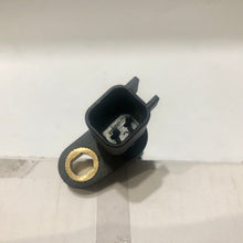 Cargar imagen en el visor de la galería, Sensor abs KK tra #003aa