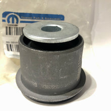 Cargar imagen en el visor de la galería, Buje meseta sup G4 #624AE