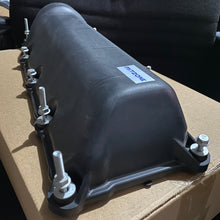 Cargar imagen en el visor de la galería, Tapa valvula KJ KK izq #generico