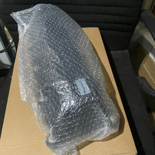 Cargar imagen en el visor de la galería, Tapa valvula KJ KK izq #generico