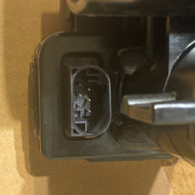 Cargar imagen en el visor de la galería, Cuerpo aceleracion 3.7L KK ND #661aa