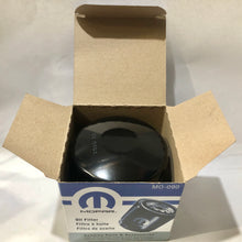 Cargar imagen en el visor de la galería, Filtro aceite motor 4.7 8 bujias ZJ WJ WK
