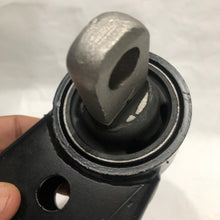 Cargar imagen en el visor de la galería, Base diferencial delantero avioncito WK XK #354aa
