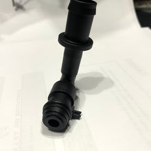 Cargar imagen en el visor de la galería, Valvula pcv carter 3.7 4.7 KJ WJ WK 8b
