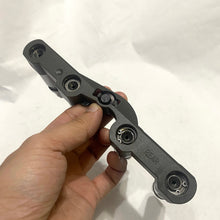 Cargar imagen en el visor de la galería, Taquetes 5.7 6.4 G4 4u tra esc #786ad

