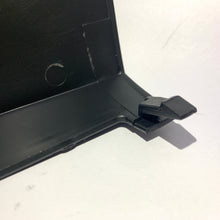 Cargar imagen en el visor de la galería, Tapa asiento cinturon KK negro izq #dk7ab
