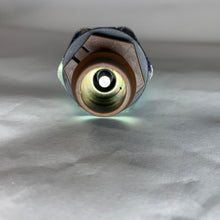 Cargar imagen en el visor de la galería, Valvula pcv carter 3.7 KJ KK #065aa
