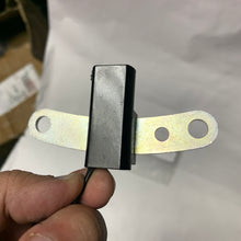 Cargar imagen en el visor de la galería, Sensor posicion cigueñal 4.0 XJ #866ab
