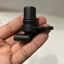 Cargar imagen en el visor de la galería, Sensor posicion arbol leva PM MK #308ab

