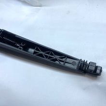 Cargar imagen en el visor de la galería, Brazo limpiaparabrisa c/ cepillo tra G4 #868aa
