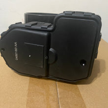 Cargar imagen en el visor de la galería, Cuerpo aceleracion 3.7L KK ND #661aa
