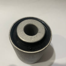 Cargar imagen en el visor de la galería, Buje meseta inf G4 (amortiguador) #613AA
