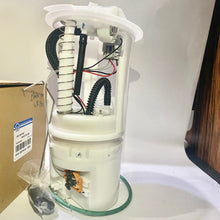 Cargar imagen en el visor de la galería, Bomba gasolina WK XK 8 bujias #579ai
